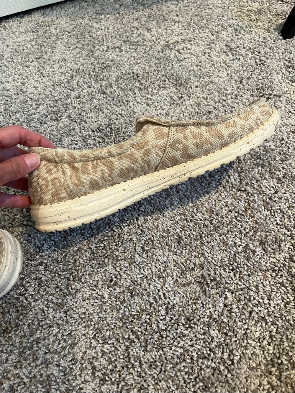 Hey Dude Women's Slip-On Loafers in Beige Leopard Print - Picture 8 of 9
